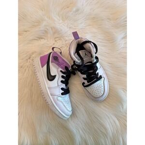 Nike toddler size 11C purple pink mid dunk